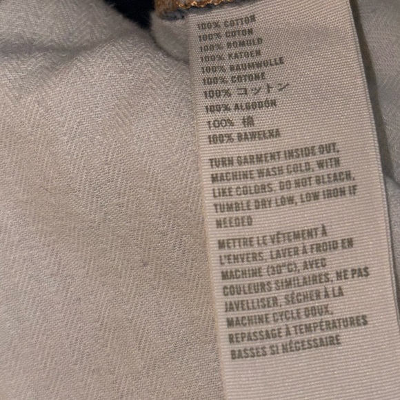 Hollister Y2K Distressed Micro Mini Denim Skirt Ruffle Hem Low Rise Size 5 W27 - Picture 9 of 9